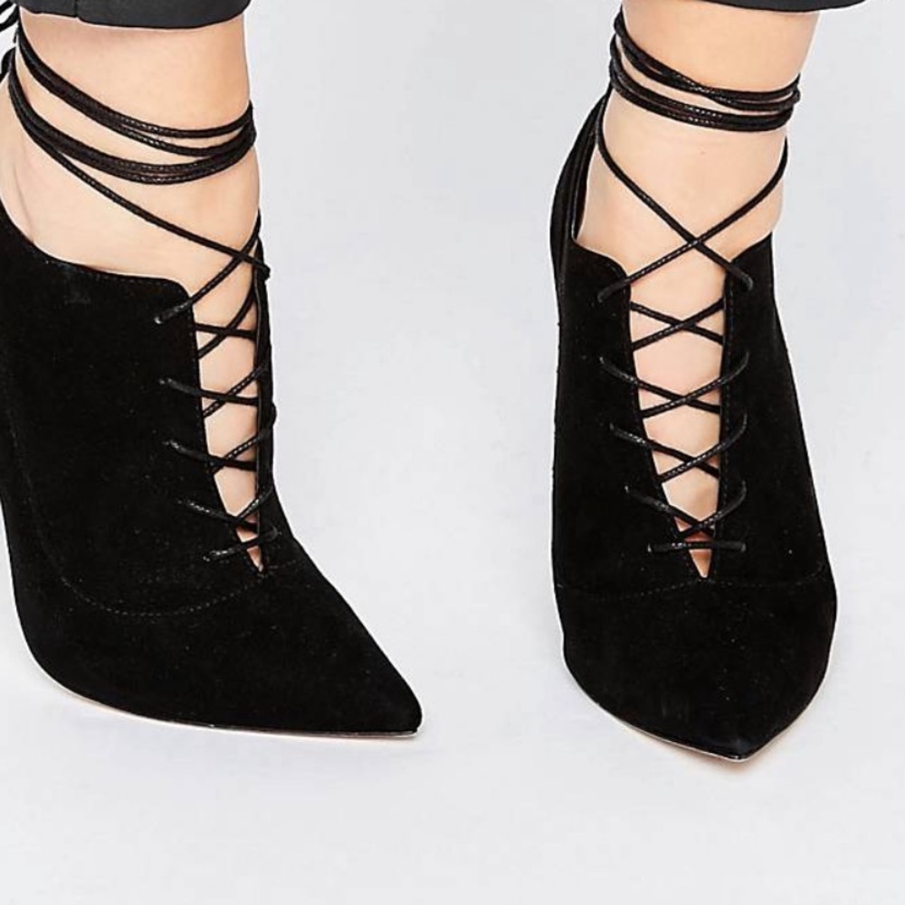ASOS Pryce Black Bootie Size 10